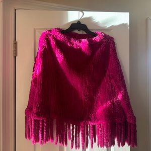 Beautiful and so soft pink overhead shawl! Stunning! O/S